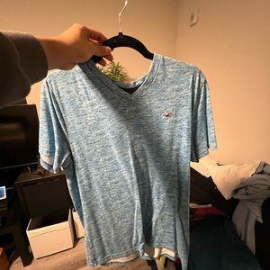 Hollister tshirt